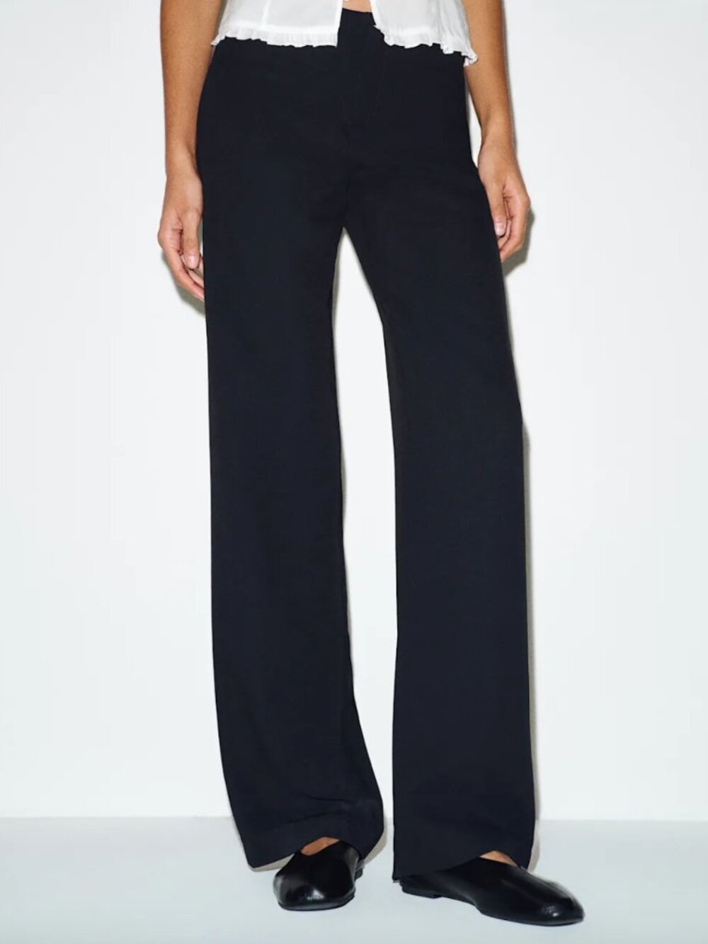 Reformation Vida Pants in Black, Size 6